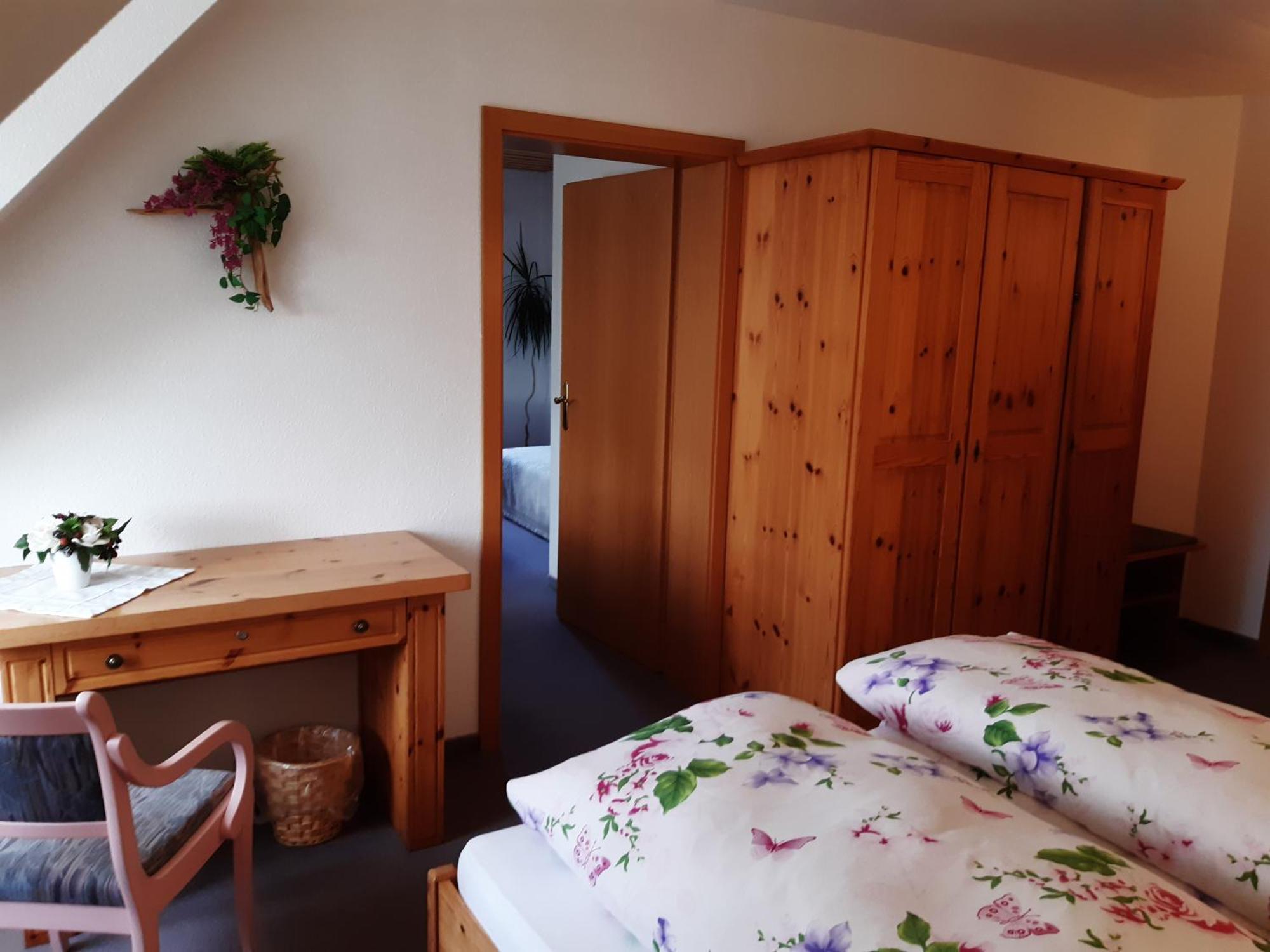 Jaegerheim Hotel 3*